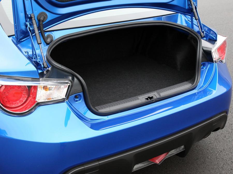  Subaru BRZ Aero Package 2012 года  (US) (фото 7 из 30)